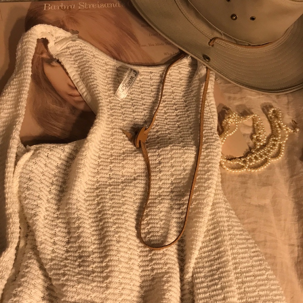 White vest
